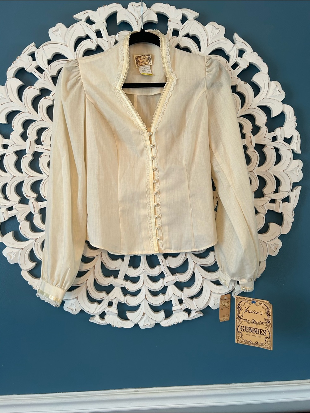 NWT Rare Vintage Jessica Gunnies Sax Lace Pearl Edwardian Button Up Blouse
